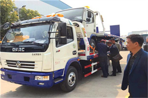 辛集汽车道路救援拖车价格